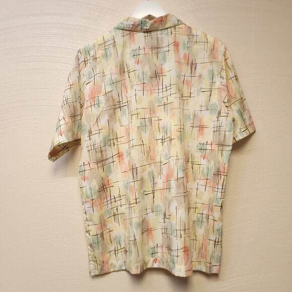 Bonworth Button Down Shirt Size Medium Graphic Print Silky Light Weight Poly​ - Picture 5 of 5